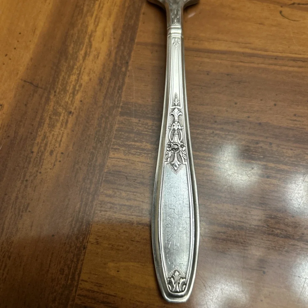 Vintage IS 1847 Rogers Bros Ambassador Silver Plate Dinner‎ Fork